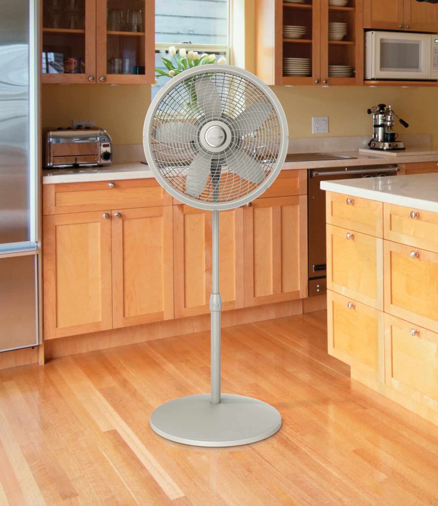 Lasko Cyclone 18" Pedestal Fan: Oscillating, 3-Speed, Adjustable Height, Gray