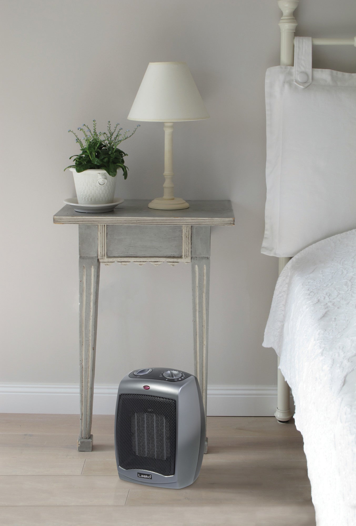 Lasko 9" Ceramic Table Top Heater (2 heat settings, manual, thermostat, tip-over switch, gray)